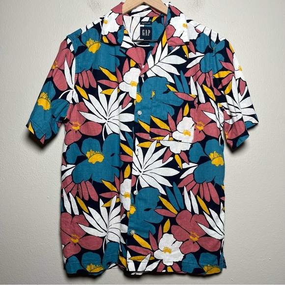 GAP Men Linen Camp Shirt Small Floral Button Front‎ Short Sleeve Resort Vacation - Picture 1 of 10